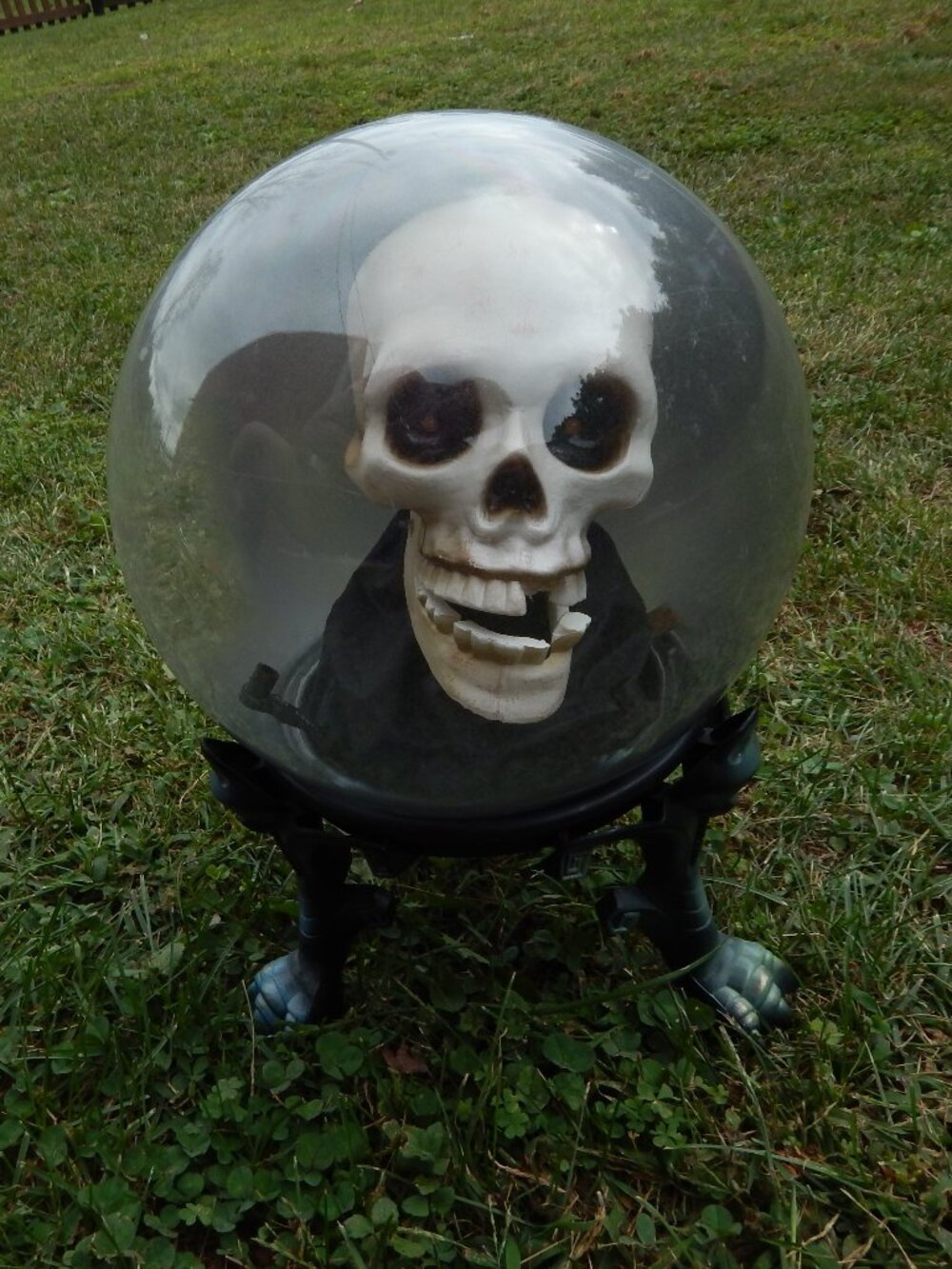 Gemmy Halloween Animated Talking Skull Skeleton Crystal Spirit Ball HTF